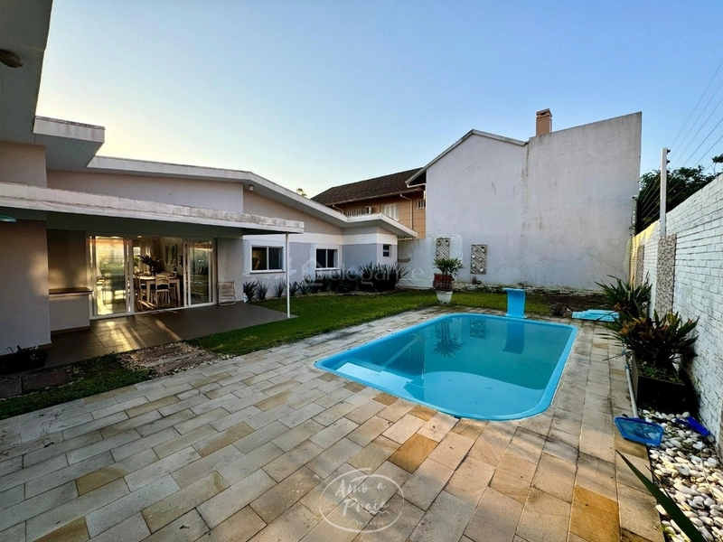 Casa com piscina à venda em Atlântida com 4 dormitórios: 25ª foto da galeria de imagens do imóvel
