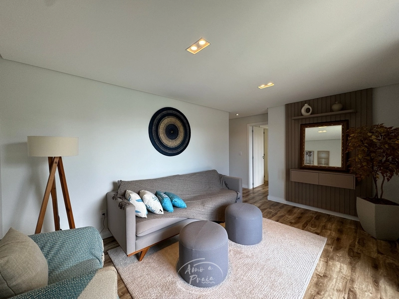 Casa retrofit mobiliada decorada a poucos metros do mar no Centro de X: 5ª foto da galeria de imagens do imóvel