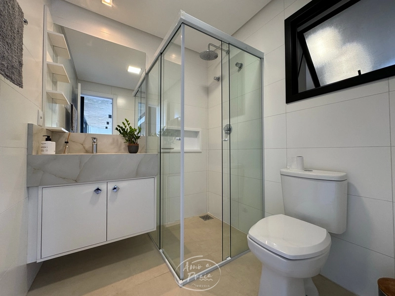 Casa retrofit mobiliada decorada a poucos metros do mar no Centro de X: 22ª foto da galeria de imagens do imóvel