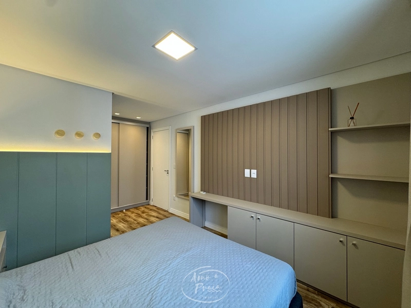 Casa retrofit mobiliada decorada a poucos metros do mar no Centro de X: 18ª foto da galeria de imagens do imóvel