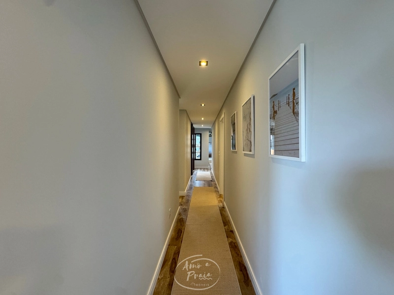 Casa retrofit mobiliada decorada a poucos metros do mar no Centro de X: 10ª foto da galeria de imagens do imóvel