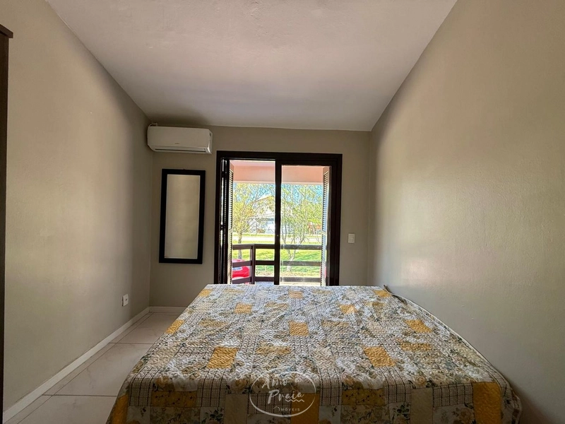 Duplex mobiliado com 2 dormitórios no Centro de Xangri-Lá: 5ª foto da galeria de imagens do imóvel