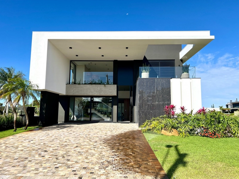 Casa de alto padrão no Condomínio Sense: 26ª foto da galeria de imagens do imóvel