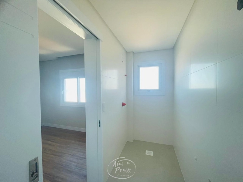 OPORTUNIDADE EM CAPÃO DA CANOA A APENAS 30 METROS DO MAR!: 49ª foto da galeria de imagens do imóvel