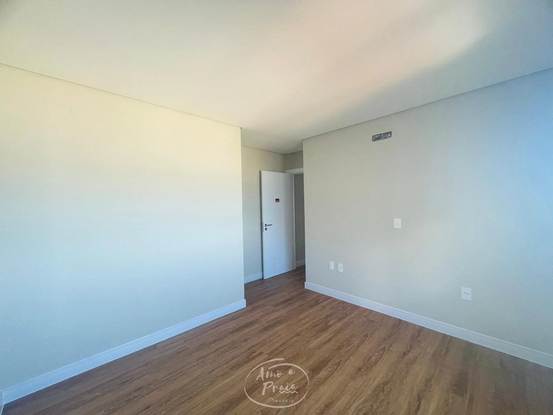 OPORTUNIDADE EM CAPÃO DA CANOA A APENAS 30 METROS DO MAR!: 50ª foto da galeria de imagens do imóvel