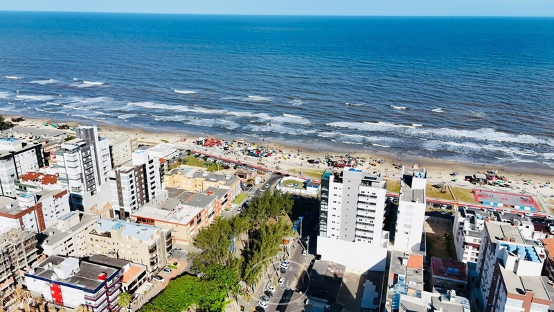 OPORTUNIDADE EM CAPÃO DA CANOA A APENAS 30 METROS DO MAR!: 4ª foto da galeria de imagens do imóvel