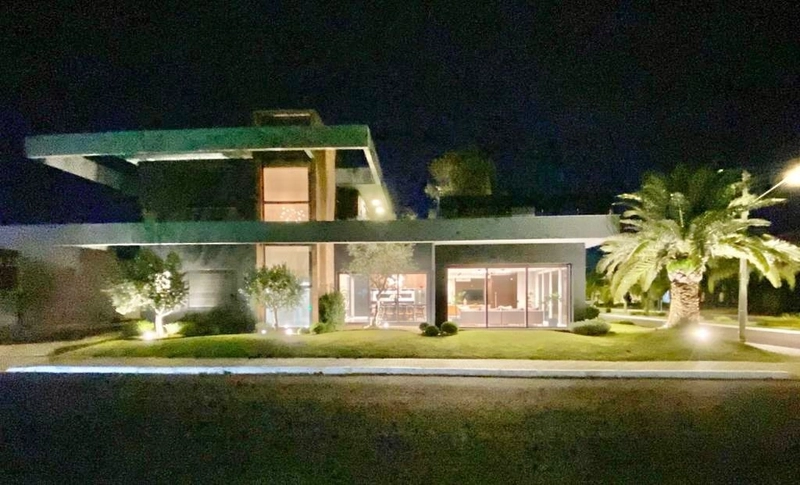 Sobrado no Condomínio Velas da Marina a venda