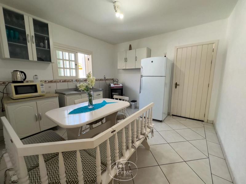 CASA EM XANGRI-LA: 28ª foto da galeria de imagens do imóvel