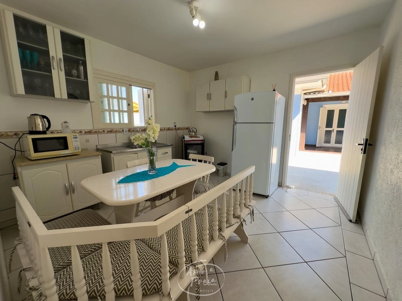 CASA EM XANGRI-LA: 24ª foto da galeria de imagens do imóvel