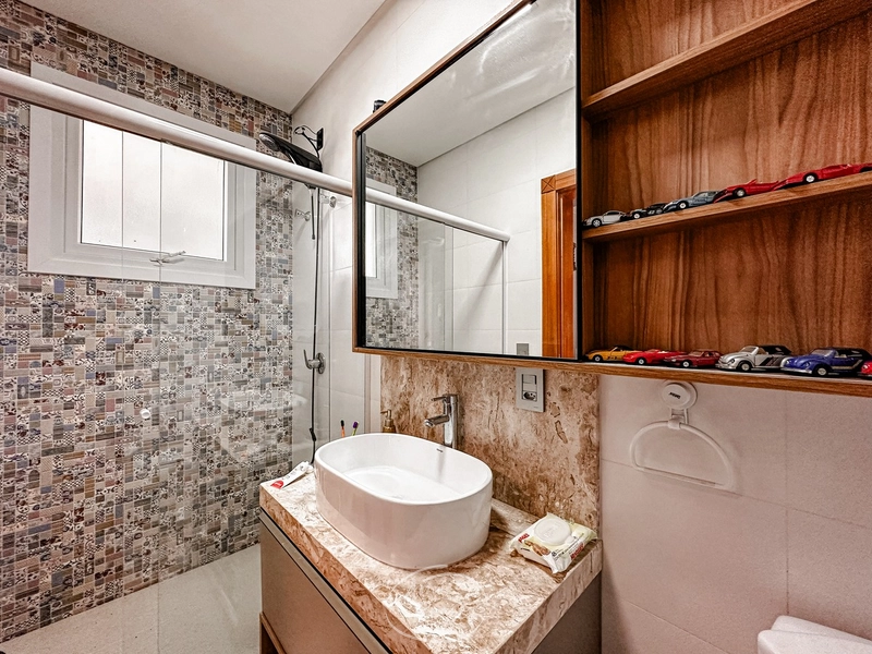 Casa à venda em Xangri-Lá | Casa de Alto Padrão com 208m² privativos: 4ª foto da galeria de imagens do imóvel