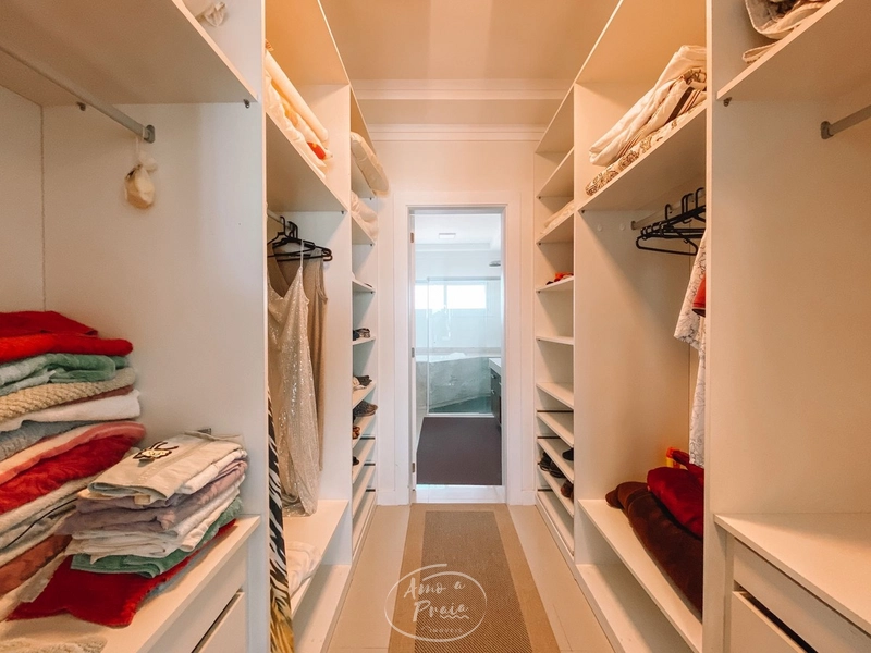 Mansão de esquina a beira mar, com vista exclusiva.: 13ª foto da galeria de imagens do imóvel