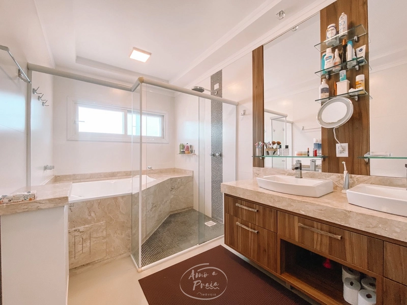 Mansão de esquina a beira mar, com vista exclusiva.: 12ª foto da galeria de imagens do imóvel