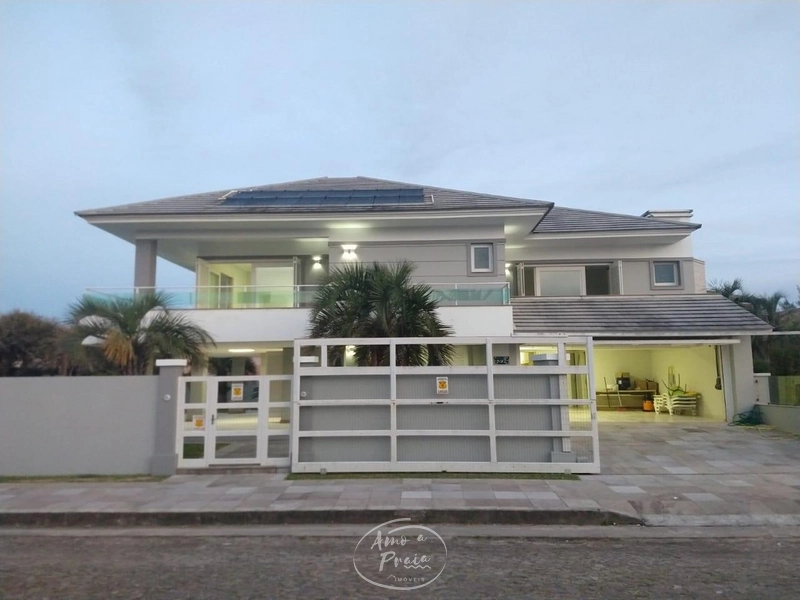 Mansão em área nobre de Xangri-lá,: 2ª foto da galeria de imagens do imóvel