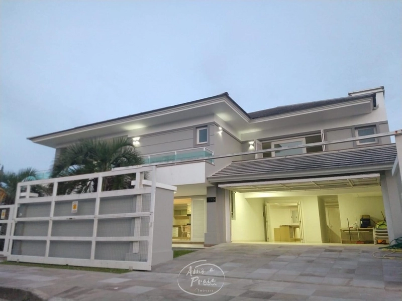 Mansão em área nobre de Xangri-lá,: 3ª foto da galeria de imagens do imóvel