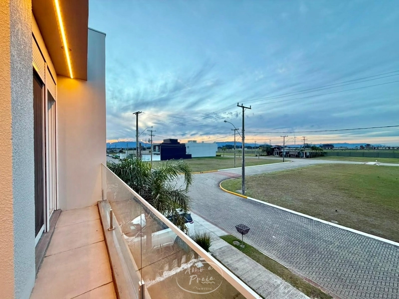 Casa mobiliada com 3 suítes no Condomínio Santorini em Xangri-Lá: 5ª foto da galeria de imagens do imóvel