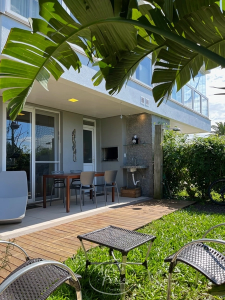 Loft Térreo Mobiliado à Venda em Xangri-Lá | 1 Dormitório
