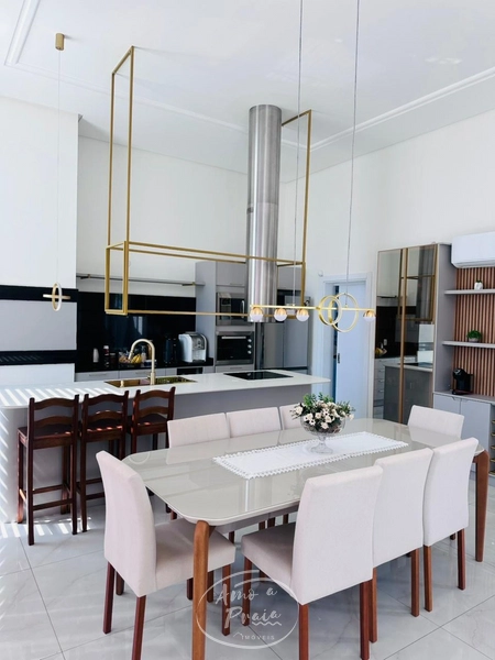 Casa mobiliada com 3 suítes e piscina: 9ª foto da galeria de imagens do imóvel