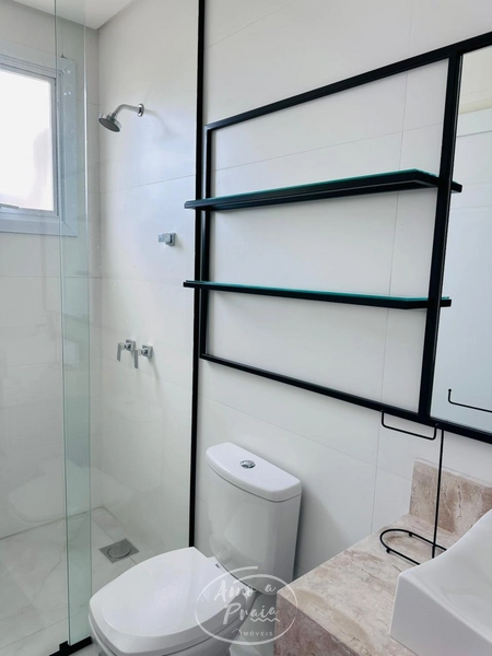 Casa mobiliada com 3 suítes e piscina: 41ª foto da galeria de imagens do imóvel