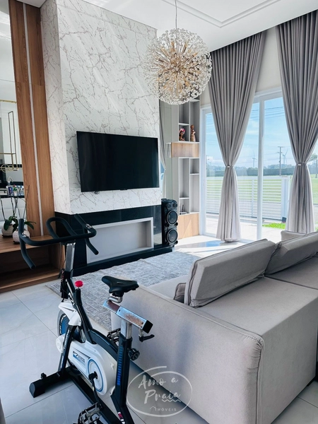 Casa mobiliada com 3 suítes e piscina: 20ª foto da galeria de imagens do imóvel
