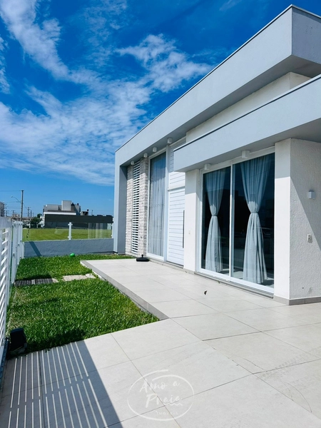 Casa mobiliada com 3 suítes e piscina: 29ª foto da galeria de imagens do imóvel