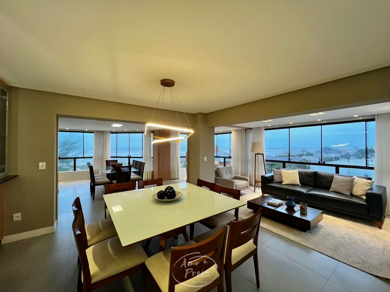 APARTAMENTO ÚNICO NA BEIRA MAR DE CAPÃO DA CANOA: 1ª foto da galeria de imagens do imóvel