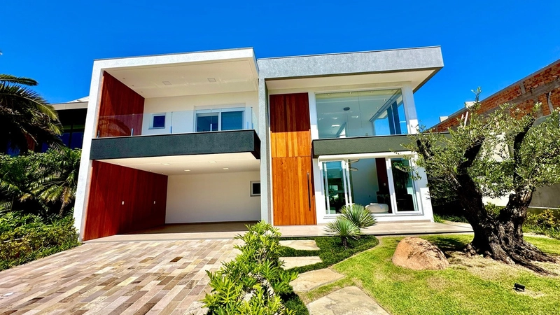 Sobrado à venda no condomínio Velas da Marina.