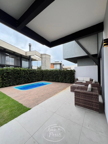 Casa com piscina aquecida à venda em Xangri-Lá | 3 suítes: 21ª foto da galeria de imagens do imóvel