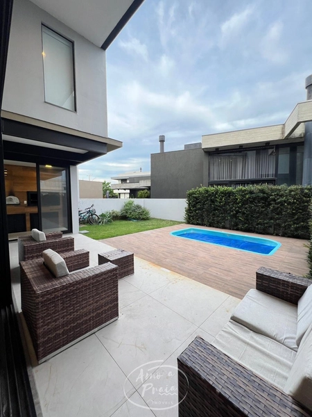 Casa com piscina aquecida à venda em Xangri-Lá | 3 suítes: 13ª foto da galeria de imagens do imóvel