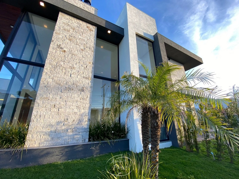 SOBRADO NO BLUE: 3ª foto da galeria de imagens do imóvel