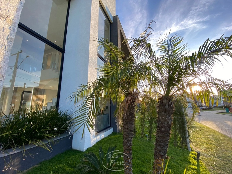 SOBRADO NO BLUE: 6ª foto da galeria de imagens do imóvel