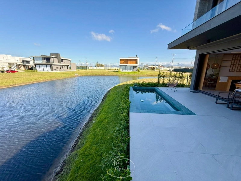 *Excelente Sobrado beira lago*: 34ª foto da galeria de imagens do imóvel