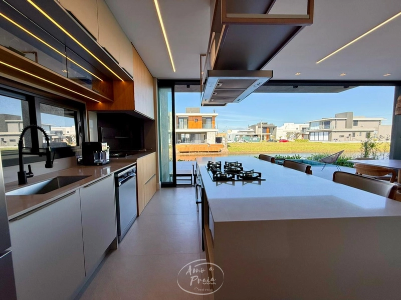 *Excelente Sobrado beira lago*: 11ª foto da galeria de imagens do imóvel