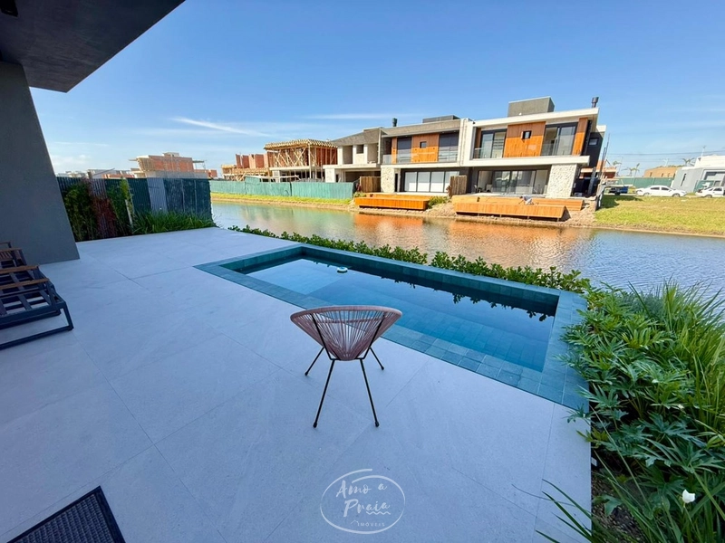 *Excelente Sobrado beira lago*: 35ª foto da galeria de imagens do imóvel