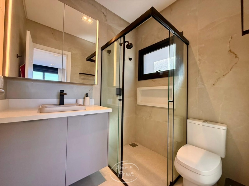 *Excelente Sobrado beira lago*: 32ª foto da galeria de imagens do imóvel