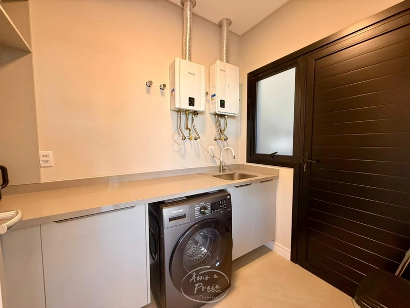 *Excelente Sobrado beira lago*: 16ª foto da galeria de imagens do imóvel