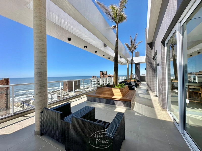 UMA QUADRA DO MAR, FRENTE LESTE: 36ª foto da galeria de imagens do imóvel