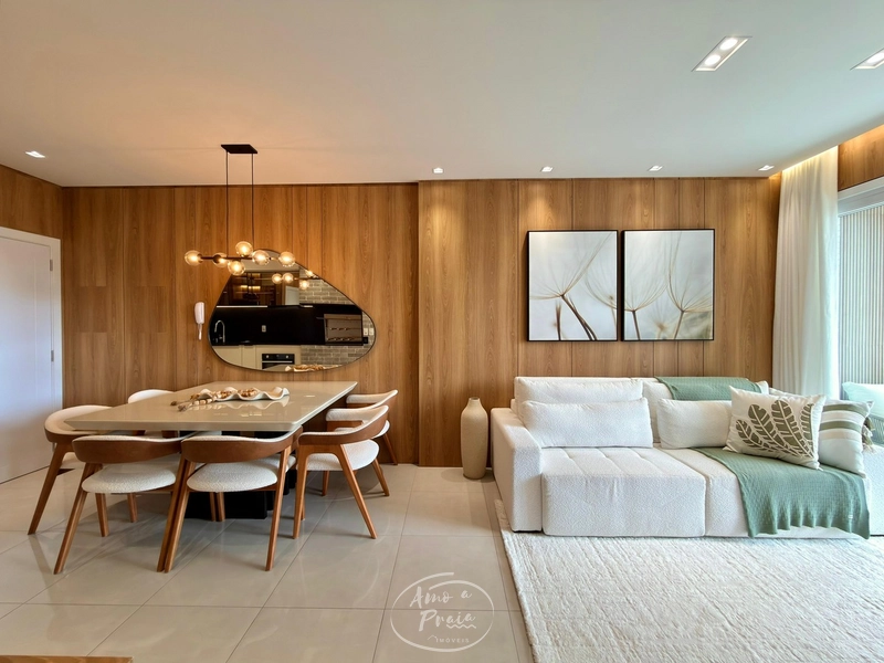 UMA QUADRA DO MAR, FRENTE LESTE: 7ª foto da galeria de imagens do imóvel