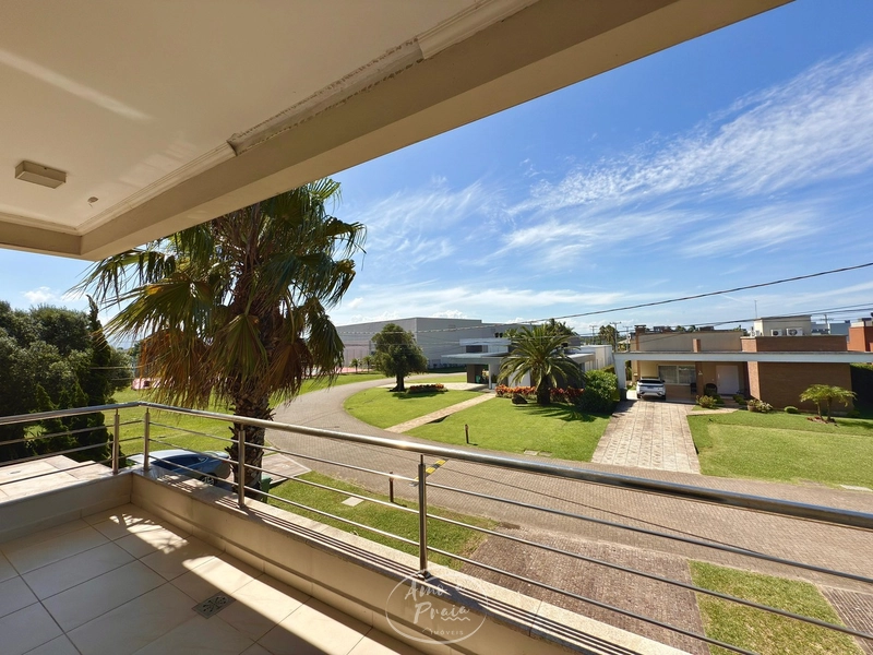 Casa no Condomínio Ventura com 4 suítes e 300 m²: 3ª foto da galeria de imagens do imóvel