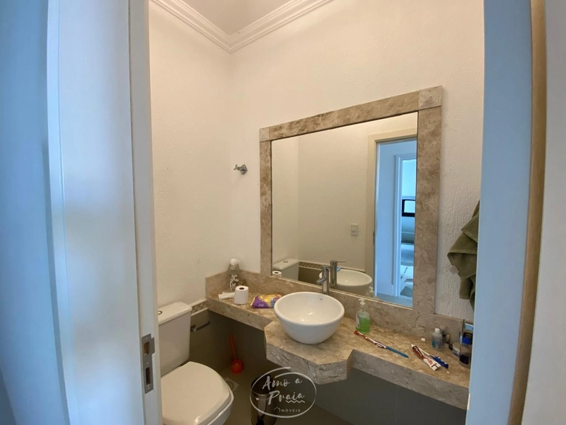 Casa à venda em Rainha do Mar com 4 suítes e piscina: 8ª foto da galeria de imagens do imóvel