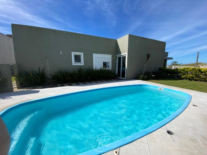Casa à venda em Rainha do Mar com 4 suítes e piscina: 4ª foto da galeria de imagens do imóvel