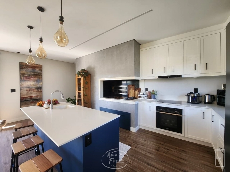 Casa à venda no Remanso com lareira e cozinha com ilha: 13ª foto da galeria de imagens do imóvel