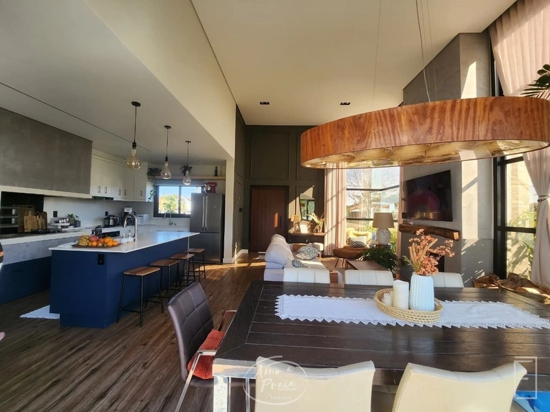 Casa à venda no Remanso com lareira e cozinha com ilha: 14ª foto da galeria de imagens do imóvel