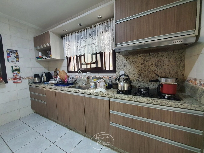 CASA À VENDA: 10ª foto da galeria de imagens do imóvel