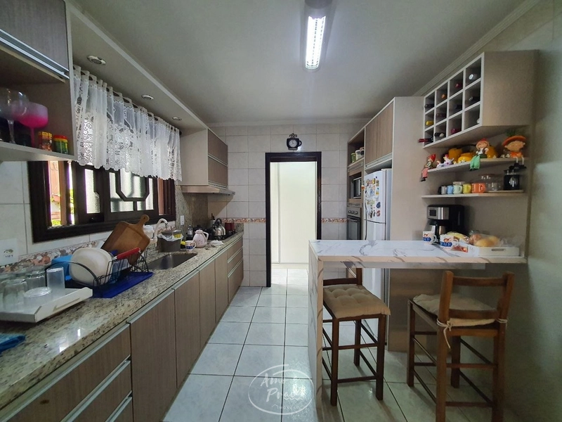 CASA À VENDA: 11ª foto da galeria de imagens do imóvel