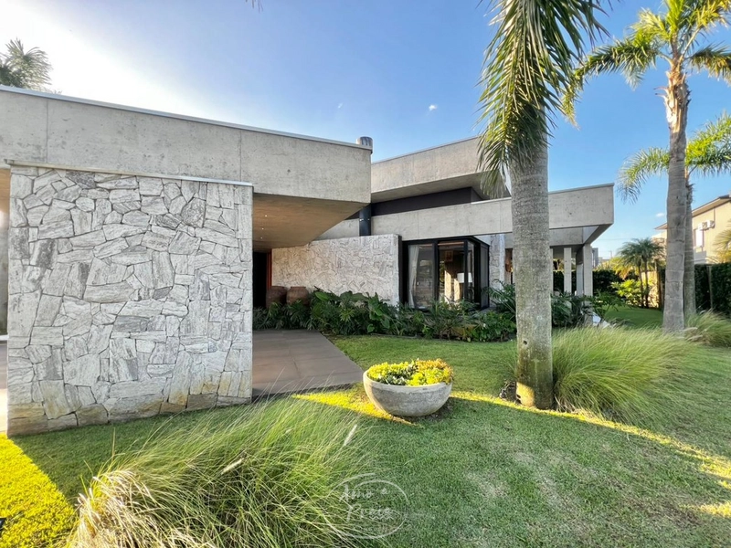 Casa à venda no Condomínio Quintas do Lago em Xangri-Lá | 5 Suítes: 5ª foto da galeria de imagens do imóvel