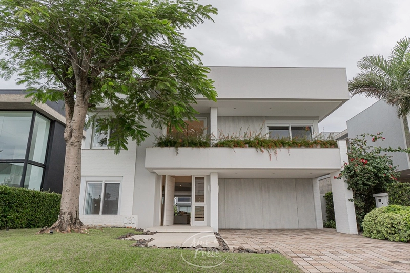 CASA NO ENSEADA: 49ª foto da galeria de imagens do imóvel