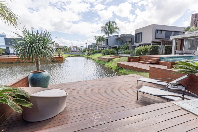 EXCLUSIVIDADE E SOFISTICAÇÃO À BEIRA LAGO: 32ª foto da galeria de imagens do imóvel