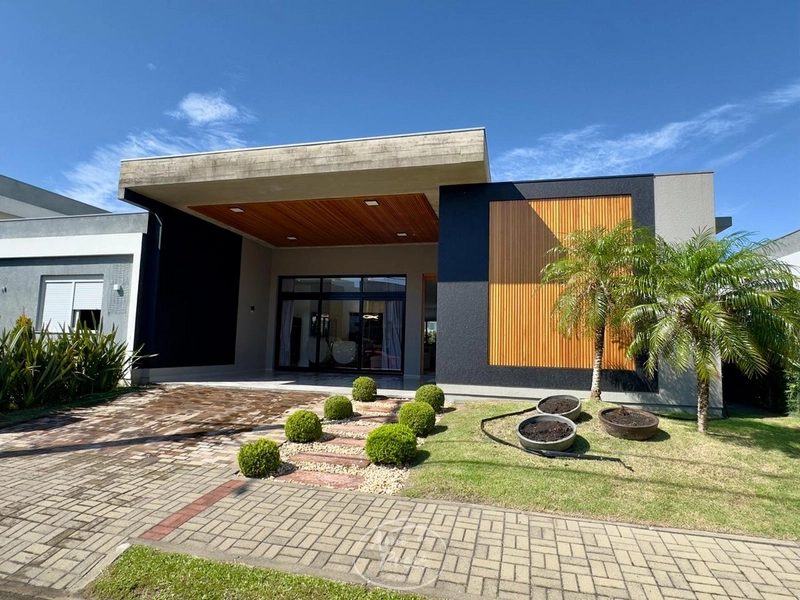 Casa de alto padrão com 4 suítes no Condomínio Sea Coast: 1ª foto da galeria de imagens do imóvel