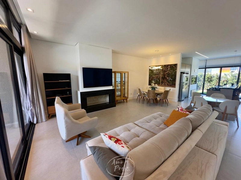 Casa de alto padrão com 4 suítes no Condomínio Sea Coast: 4ª foto da galeria de imagens do imóvel