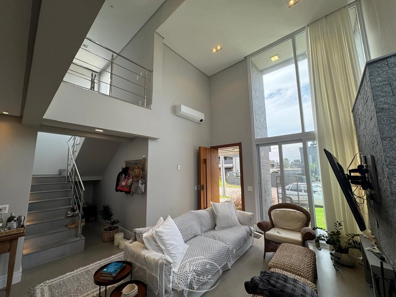 Casa com 4 suítes no Condomínio Sunset em Xangri-Lá: 3ª foto da galeria de imagens do imóvel